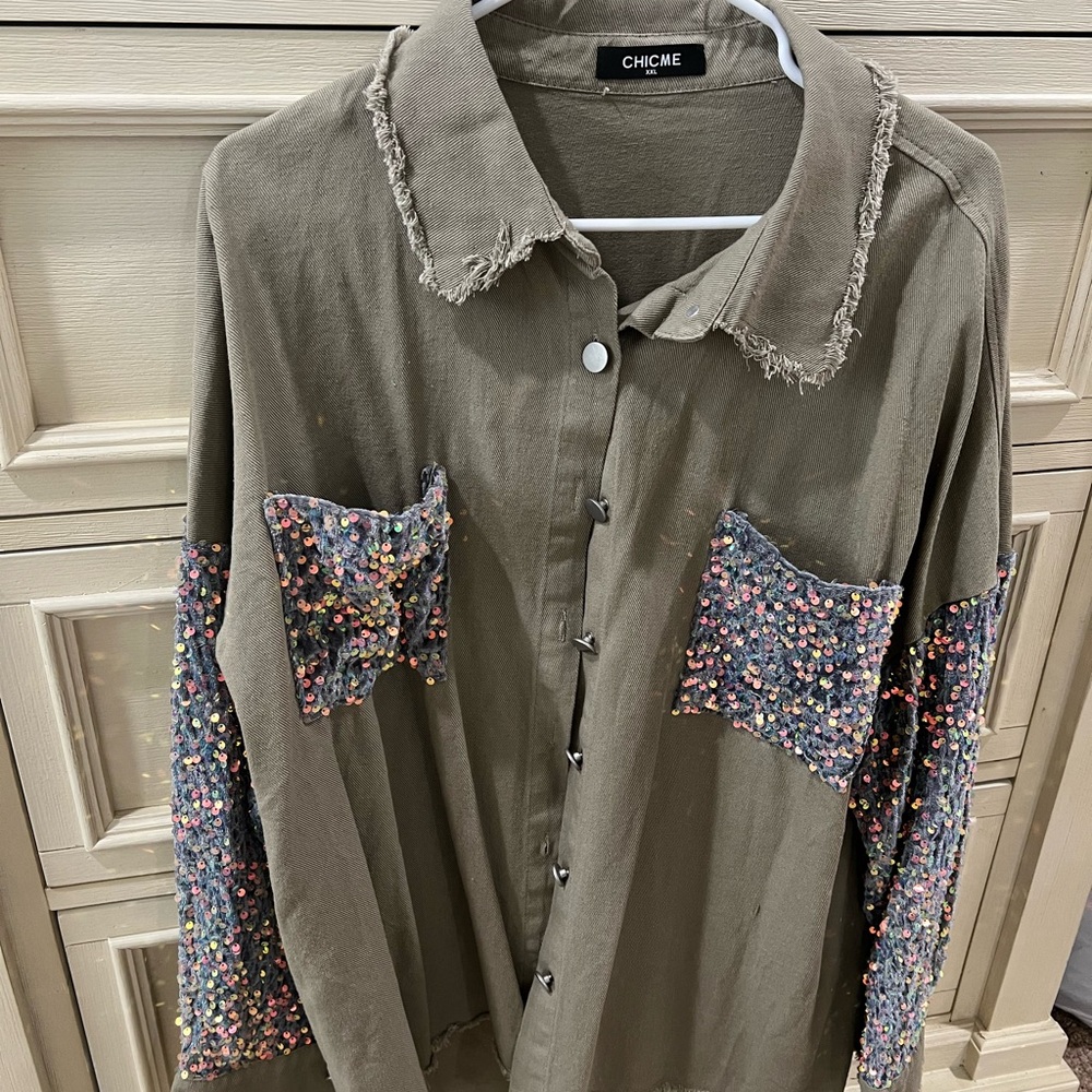 Beautiful Sequin Top
